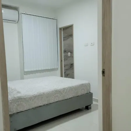 Apartamento Cerca Al Mar, En Cartagena Col Exterior foto