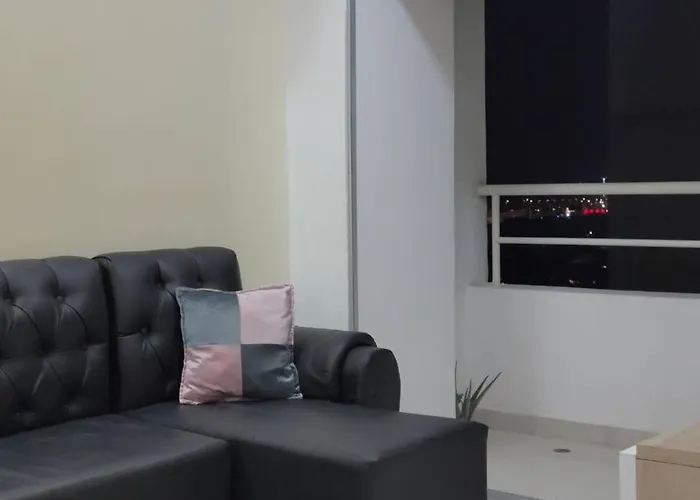 Apartamento Cerca Al Mar, En Cartagena Col